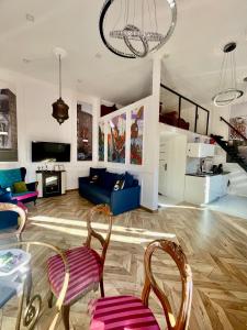 Design Loft z Antresolą Centrum Łodzi MURALOWA PRZYSTAŃ blisko PIOTRKOWSKA