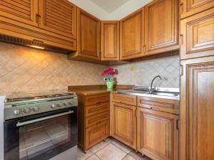 Apartment Pompia-6 by Interhome