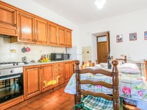 Holiday Home Pianaccio by Interhome