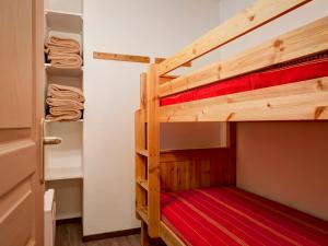 Appartement 4 pièces avec balcon, internet, parking au centre de Brides-les-Bains - FR-1-512-138