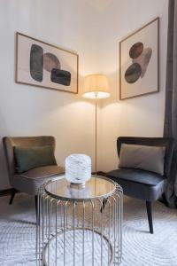 Milano - new, charming, AC, close Palais&Beach