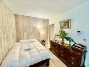 Gray studio D vue mer