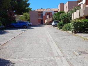 Appartement T2 avec Parking proche centre - FR-1-571-69