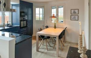 3 Bedroom Gorgeous Home In Stubbekøbing
