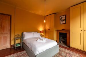 Stylish and Central Cottage Home in Montpelier