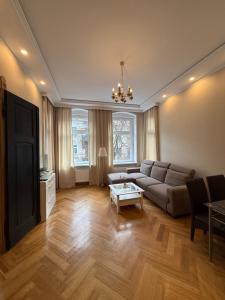 Justinrent Chłapowskiego 9 nr 3A