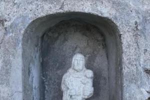 Cottage Sleeps 12 with Pool and Parking