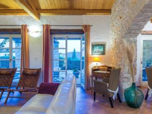 Holiday Home Livia by Interhome