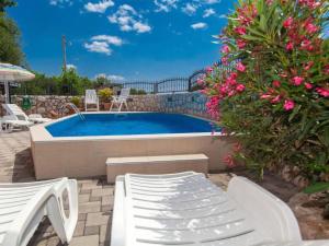 Holiday Home Haus Veronika by Interhome
