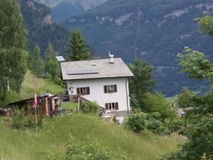 Apartment Alpe Monte Massella by Interhome