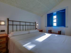 Holiday Home NATUR IN IHRER REINSTEN FORM by Interhome