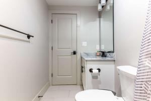 3 Bedroom Luxury Penthouse DC