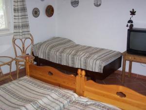 Apartment Appartement A in Strandnähe mit Terrasse und Grill by Interhome