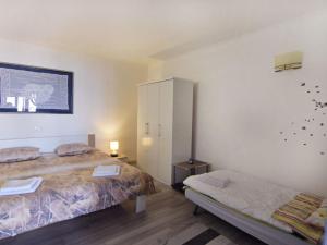 Apartment in Bašanija mit Schöner Terrasse by Interhome