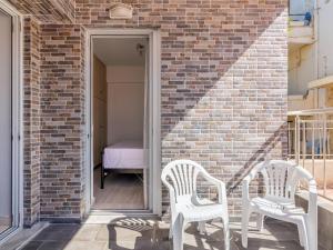 Holiday Home Beachfront Garden Villa by Interhome