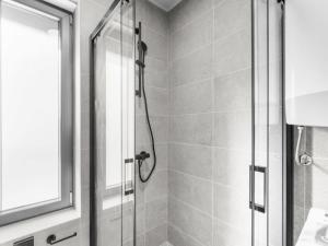 Apartment Villa Querchus Penthouse 8 partment mit Jacuzzi by Interhome