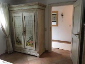 Holiday Home Idyllische Ferienwohnung in sonniger Hanglage by Interhome