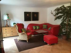 Holiday Home Idyllische Ferienwohnung in sonniger Hanglage by Interhome