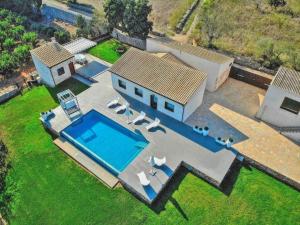 Holiday Home Schönes Landhaus vor kurzem am Rande des Dorfes by Interhome