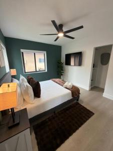 76 Tropical Retreat in Miami