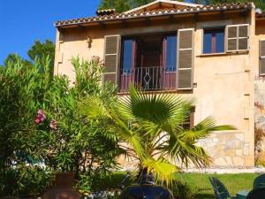 Apartment Wohnung in Cala Mesquida mit Offenem Kamin by Interhome