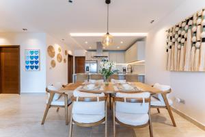 3073 - Paradise Cove 2B Organo