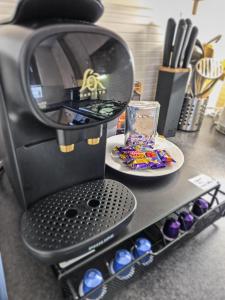 Premium 2Bed Solihull Parking Near NEC,BHX,JLR Sleeps 5