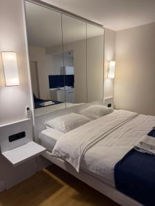 Apartment with sea breeze