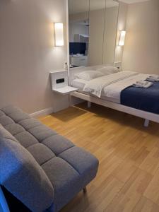 Apartment with sea breeze