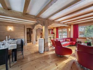 Chalet traditionnel près des pistes, animaux admis, parking - FR-1-566-3