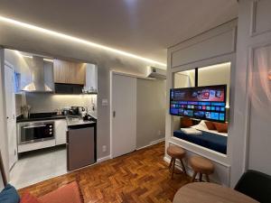 Studio Jamaica 605