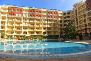 Studio with Balcony In Florenza Compound with 3 Pools Access Amazing Resort