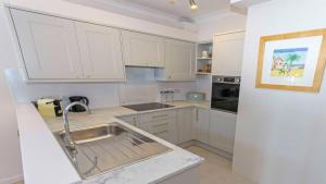 Apt 16 Seaviews Slps 5 Indoor Heated Pool