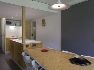 Ski aux pieds, appart 3p rénové, balcons - FR-1-346-331