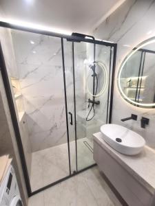TARNO Lake Apartment