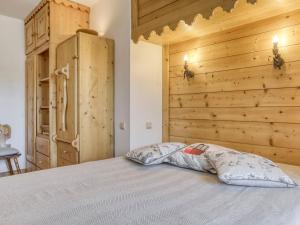 Appartement 2 chambres en centre-ville à Megève avec balcon et wifi - FR-1-453-107