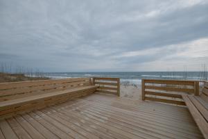 5705 - Edgewater View