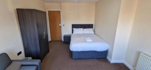 SELF CHECK-IN PENTHOUSE APARTMENT in HALIFAX CENTRE