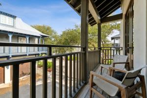 Pappas Carriage by 30A Escapes