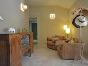 Villas Quaint Villa in Castelnau Valence with Private Pool : photos des chambres