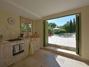 Villas Quaint Villa in Castelnau Valence with Private Pool : photos des chambres