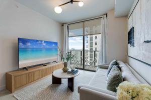 Urban Oasis Luxury Suite- Sky High Amenities