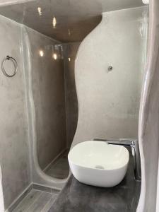 LEIVADAROS apartments