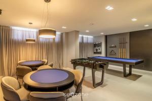 Condomínio com piscina a 450 m do Mar e 650 m do Beto Carrero World - LAVs