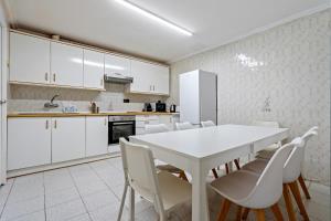 Hauzify I Apartament Lleó