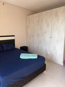 Modern Studio with Balcony