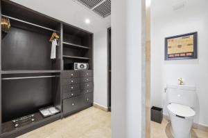 Deluxe Junior Suite Ocean View - Casa Del Mar