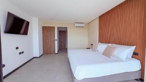 Nautilus Grand Living · Marina Mazatlán