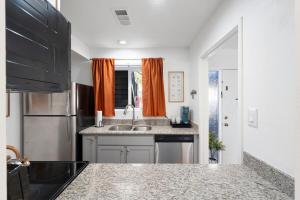 Mid-Century Stay with Pool is Walkable to Old Town and Mall