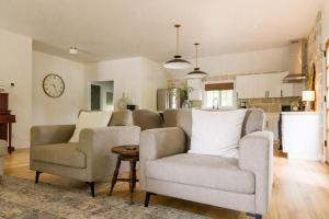Speakeasy Family Retreat with Skyline Views